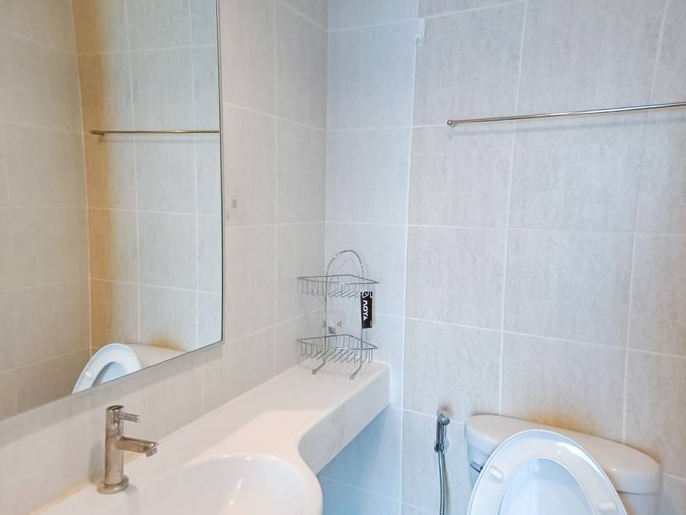 For SaleCondoRama5, Ratchapruek, Bangkruai : Condo for sale, Lumpini Ville Nakhon In-Riverside, fully furnished with tenants!!!