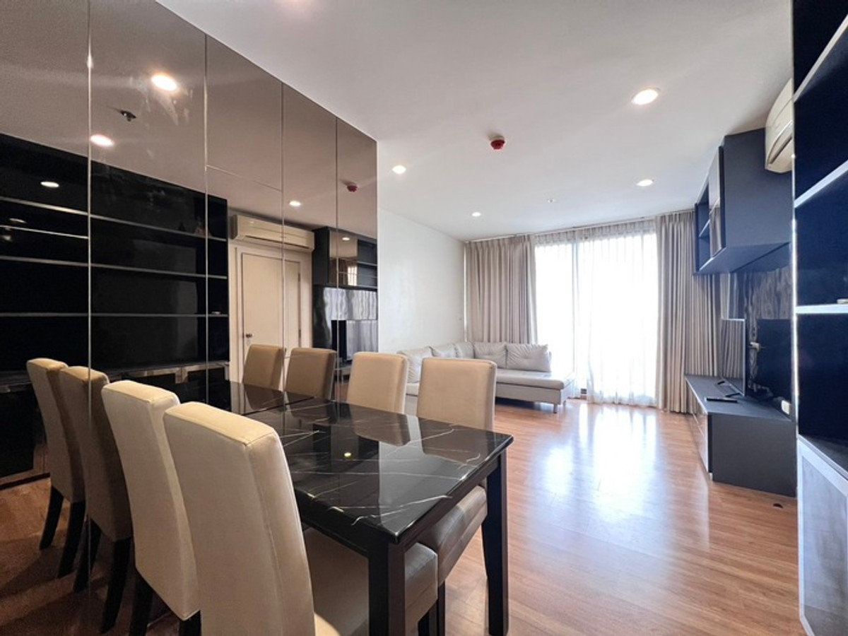 For SaleCondoBang Sue, Wong Sawang, Tao Pun : 💥💥Room for sale, ready to move in!! Condo The Tree Interchange 2Bed 58.24 sq m., 10th floor, Building B, near MRT Tao Poon/Bang Pho, only 4.79 million baht!! Interested LINE: @atfirm💥💥