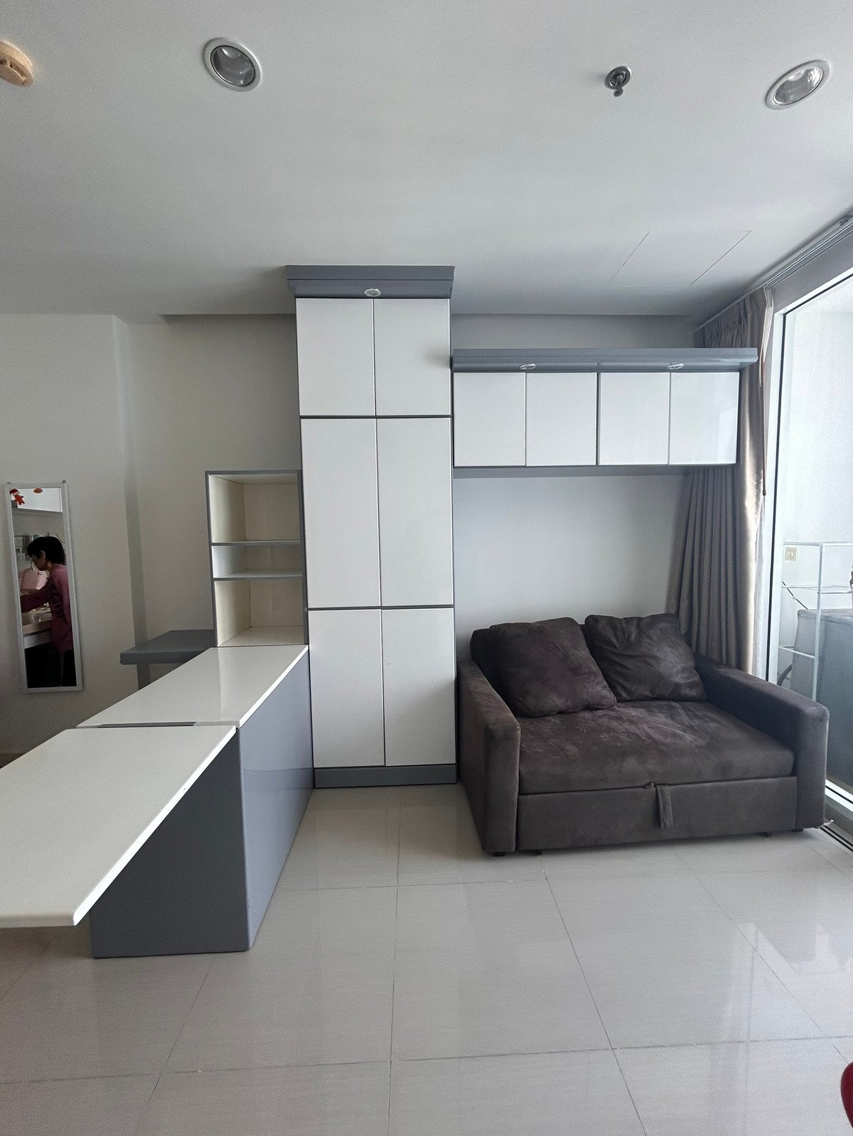 ให้เช่าคอนโดพระราม 9 เพชรบุรีตัดใหม่ RCA : ให้เช่าคอนโด ทีซี กรีน TC Green Condo ใกล้รถไฟฟ้า MRT พระราม9 ชั้นสูงวิวดีราคาถูกมาก เฟอร์ครบห้องสวยพร้อมอยู่ เดินทางสะดวก