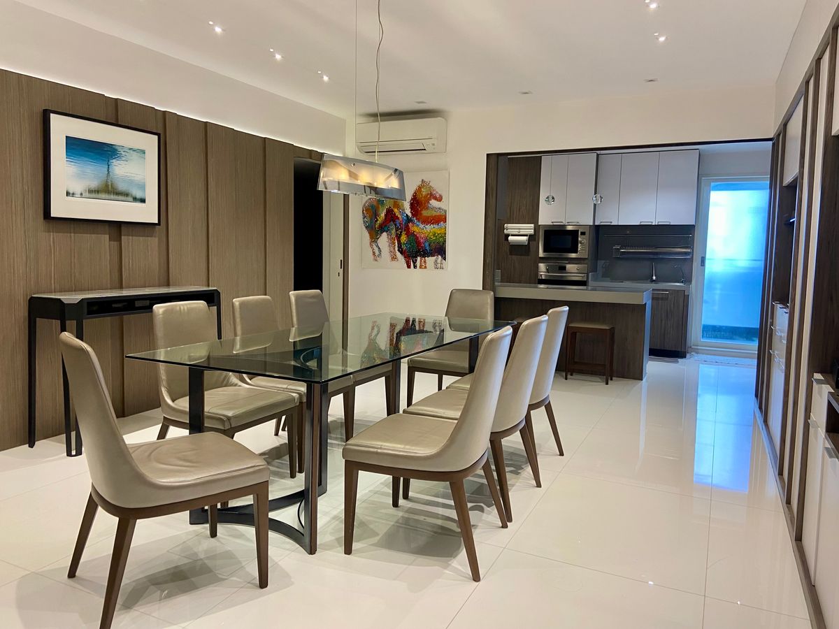 ให้เช่าคอนโดสุขุมวิท อโศก ทองหล่อ : Newly Renovated (3 Bed 190 sqm) Condo @Sukhumvit 39 - 80,000 THB (Negotiable) @BTS Phrom Phong