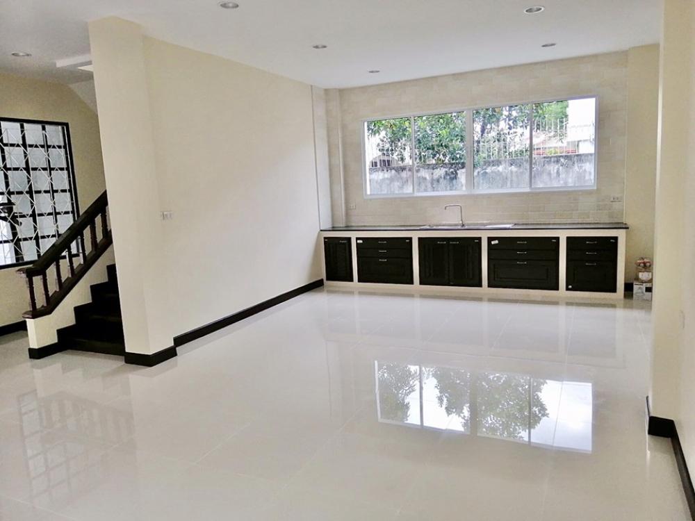 ขายบ้านปิ่นเกล้า จรัญสนิทวงศ์ : ขายบ้านเดี่ยว ม.ธาริณีปิ่นเกล้า ใกล้เซ็นทรัล 500เมตร บรมราชชนนี 19 โครงการแลนด์แอนด์เฮ้าส์