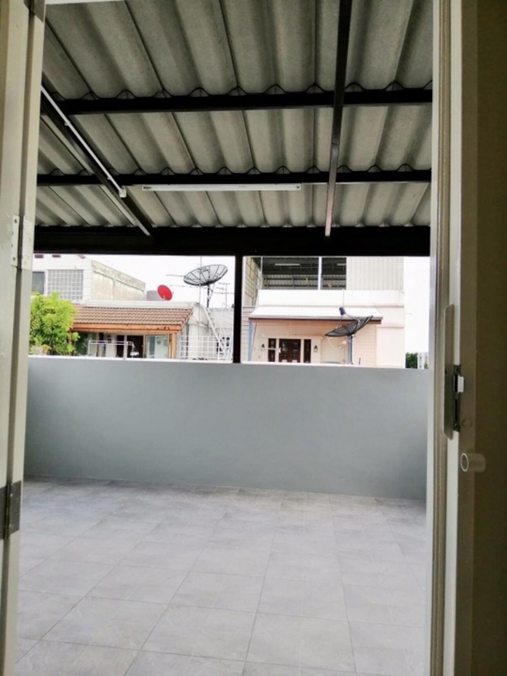 ขายบ้านปิ่นเกล้า จรัญสนิทวงศ์ : ขายบ้านเดี่ยว ม.ธาริณีปิ่นเกล้า ใกล้เซ็นทรัล 500เมตร บรมราชชนนี 19 โครงการแลนด์แอนด์เฮ้าส์