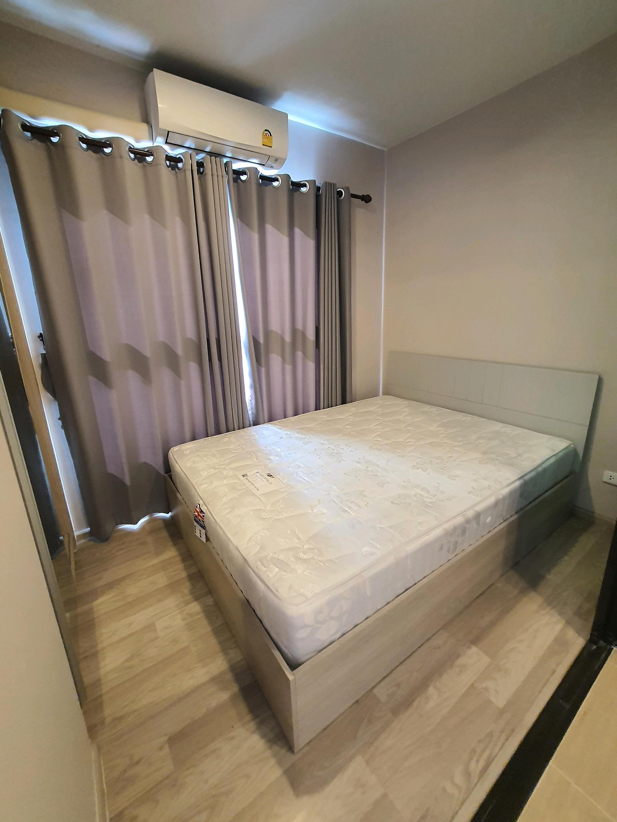 For RentCondoRama9, Petchburi, RCA : the privacy rama 9 for rent