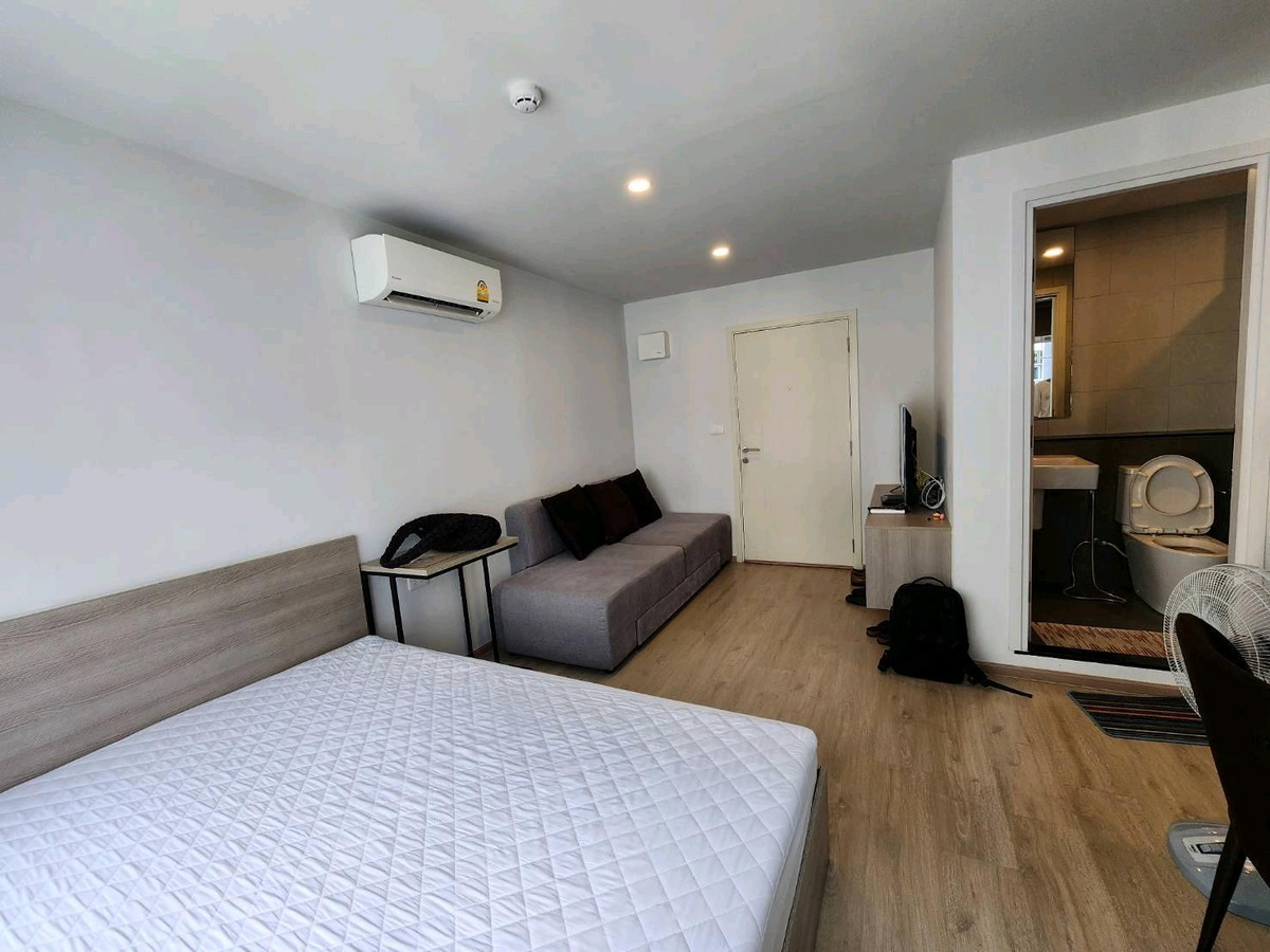 ให้เช่าคอนโดเกษตรศาสตร์ รัชโยธิน : 💥💥💥ให้เช่า พร้อมเข้าอยู่ 💥💥💥 Elio Del Moss สตูดิโอ ราคา 9,500 บาท เครื่องใช้ไฟฟ้าครบ ติดต่อ โทร 094-565-6351 POPPY