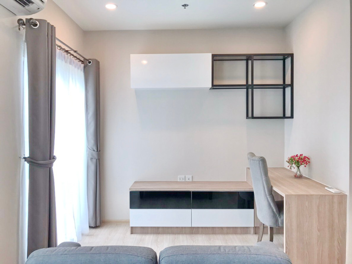 For RentCondoRatchadapisek, Huaikwang, Suttisan : 1118-A😊 For RENT ให้เช่า 1 ห้องนอน🚄ใกล้ MRT ศูนย์วัฒนธรรม 🏢โนเบิล รีวอลฟ์ รัชดา Noble Revolve Ratchada 🔔พื้นที่:52.00ตร.ม.💲เช่า:22,000฿📞O99-5919653,O86-454O477✅LineID:@sureresidence