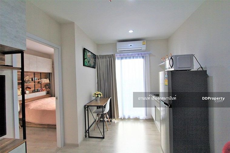 For RentCondoNonthaburi, Bang Yai, Bangbuathong : **Status as shown in the cover photo** **The room is now available. Newly decorated, ready to move in** For rent: Plum condo central, has washing machine, 2nd, 3rd, 7th floor, Central view, Ikea. There are still rooms available.