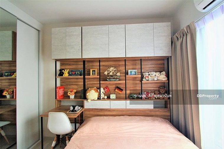 For RentCondoNonthaburi, Bang Yai, Bangbuathong : **Status as shown in the cover photo** **The room is now available. Newly decorated, ready to move in** For rent: Plum condo central, has washing machine, 2nd, 3rd, 7th floor, Central view, Ikea. There are still rooms available.