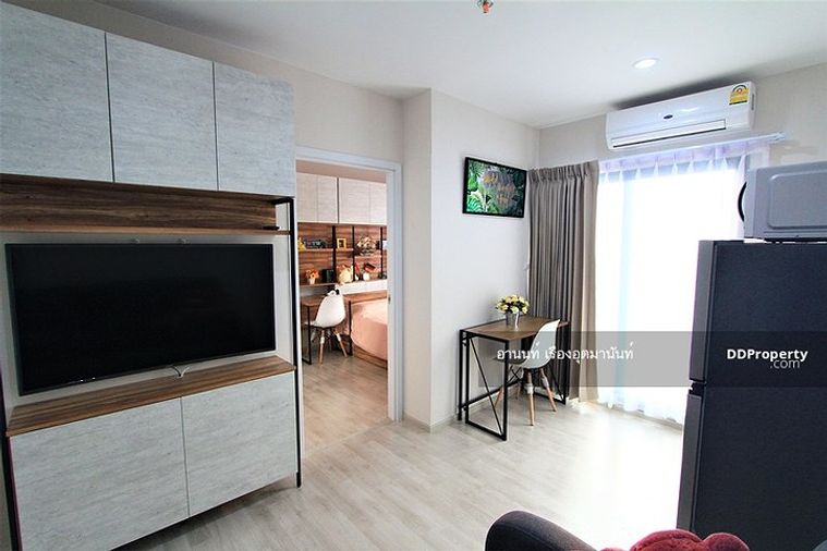 For RentCondoNonthaburi, Bang Yai, Bangbuathong : **Status as shown in the cover photo** **The room is now available. Newly decorated, ready to move in** For rent: Plum condo central, has washing machine, 2nd, 3rd, 7th floor, Central view, Ikea. There are still rooms available.