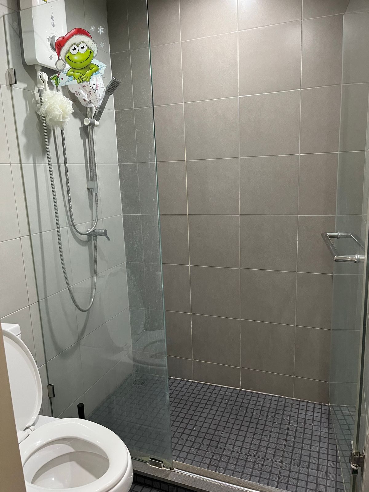 ขายคอนโดอ่อนนุช อุดมสุข : เอลลิโอ สุขุมวิท 64 เฟอร์นิเจอร์ครบ ขายราคาพิเศษ 1.35ล้าน 