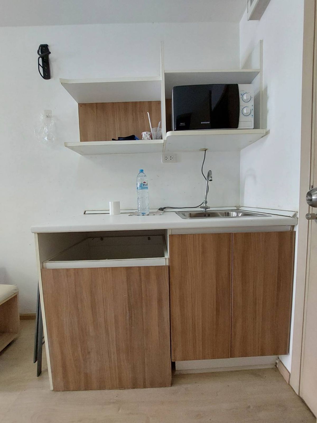 For SaleCondoOnnut, Udomsuk : Ellio Sukhumvit 64, special price, 1.18 million baht, free transfer, buy now !!!