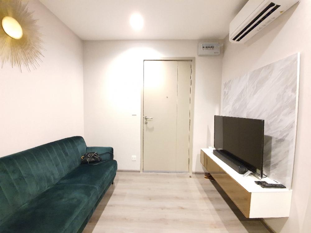 For RentCondoRattanathibet, Sanambinna : For rent, politan rive, 49th floor, size 25 sq m, beautiful decoration, fully furnished. Ready to move into the new room