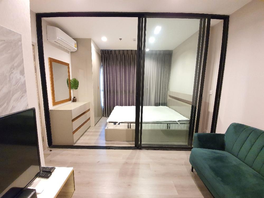 ให้เช่าคอนโดรัตนาธิเบศร์ สนามบินน้ำ พระนั่งเกล้า : ให้เช่าคอนโด politan rive ชั้น 49 ขนาด 25 ตร.ม. ตกแต่งสวย เฟอร์นิเจอร์ครบ พร้อมเข้าอยู่ ห้องใหม่