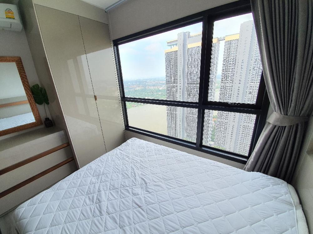 For RentCondoRattanathibet, Sanambinna : For rent, politan rive, 49th floor, size 25 sq m, beautiful decoration, fully furnished. Ready to move into the new room