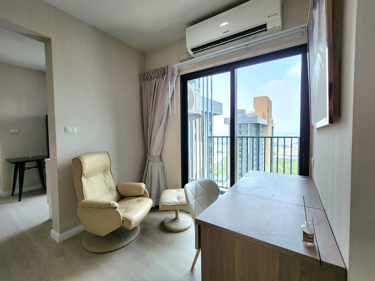 For RentCondoNonthaburi, Bang Yai, Bangbuathong : Condition is as shown in the cover photo** Price can be negotiated!! There is a washing machine. and water filter** 2 bedroom room for rent with very complete items, Plum Condo Central Station Phase 1, the owner is very kind!!