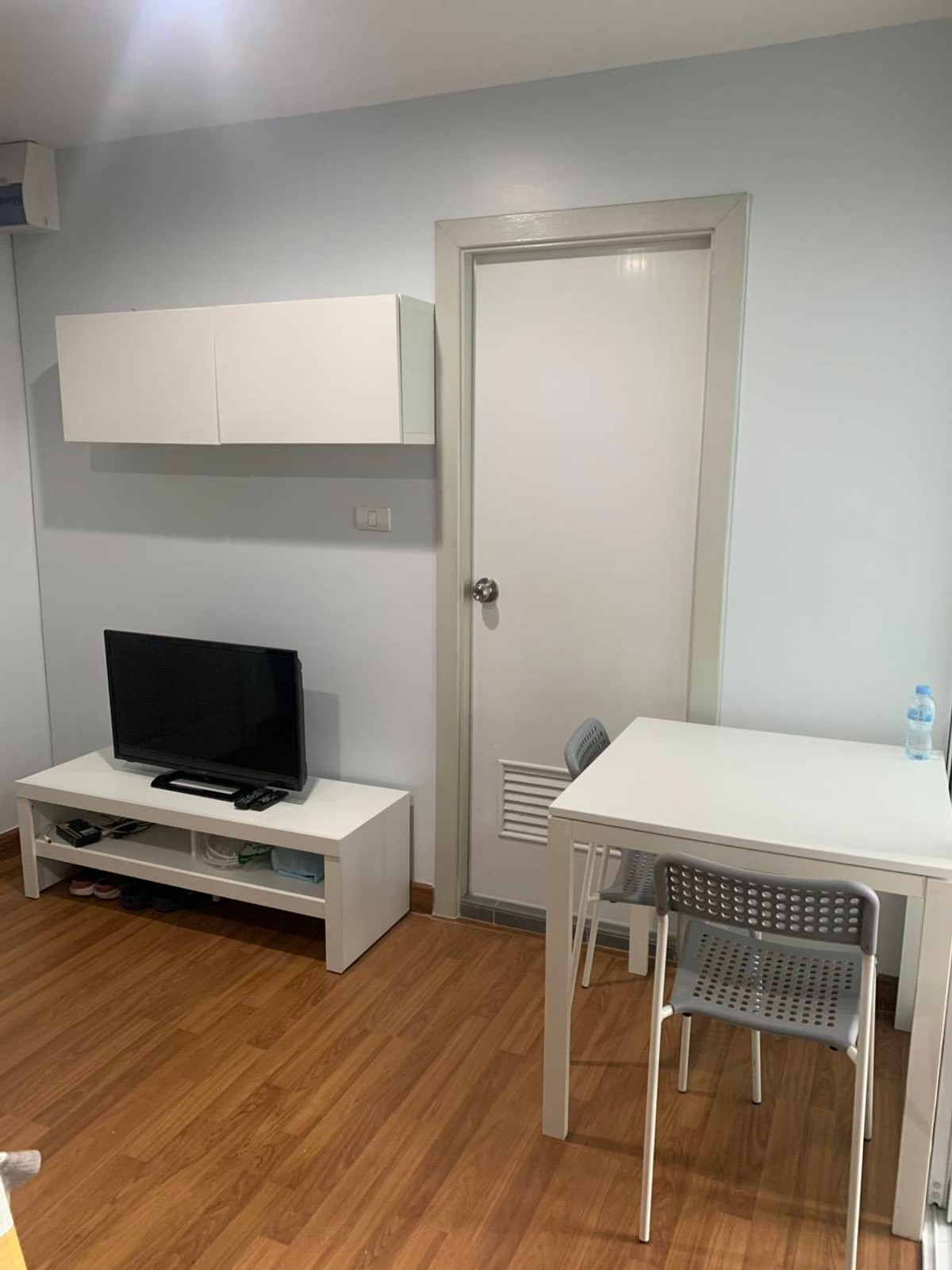 For RentCondoRama5, Ratchapruek, Bangkruai : ** Condo for rent, Regent Home Tiwanon Phase 25, price 7,000 baht.