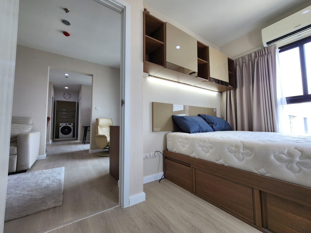 For RentCondoNonthaburi, Bang Yai, Bangbuathong : Condition is as shown in the cover photo** Price can be negotiated!! There is a washing machine. and water filter** 2 bedroom room for rent with very complete items, Plum Condo Central Station Phase 1, the owner is very kind!!