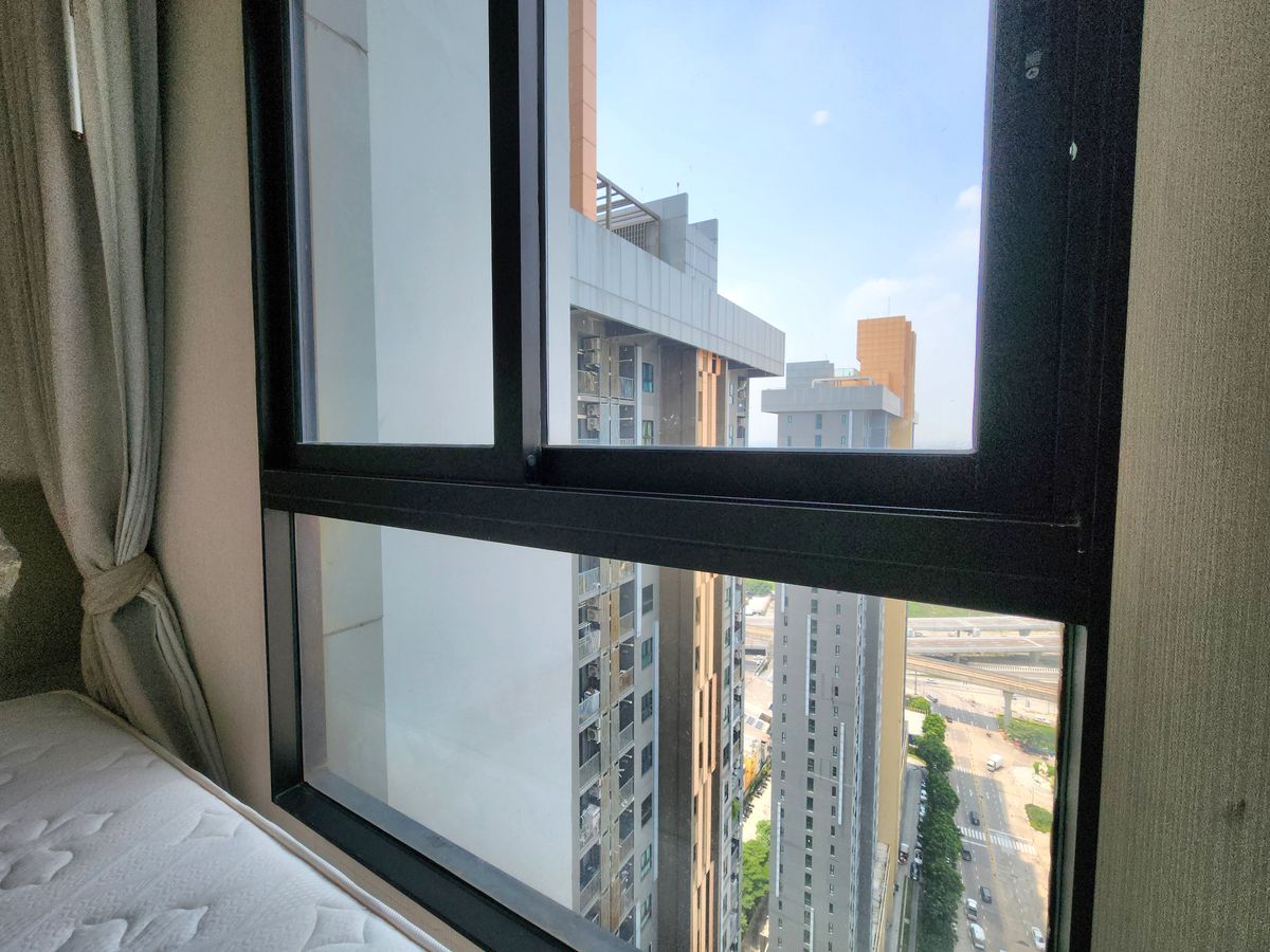 For RentCondoNonthaburi, Bang Yai, Bangbuathong : Condition is as shown in the cover photo** Price can be negotiated!! There is a washing machine. and water filter** 2 bedroom room for rent with very complete items, Plum Condo Central Station Phase 1, the owner is very kind!!