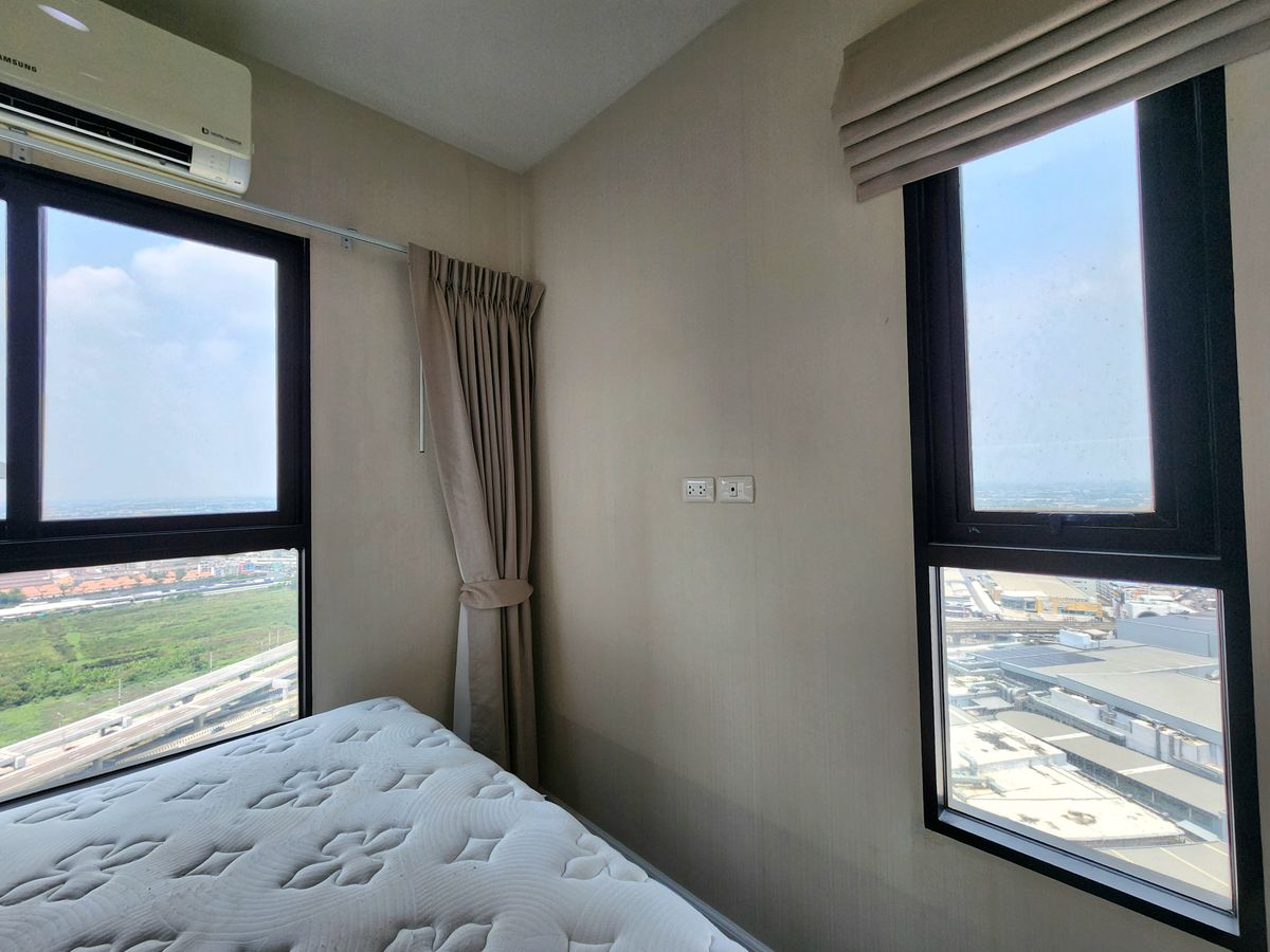 For RentCondoNonthaburi, Bang Yai, Bangbuathong : Condition is as shown in the cover photo** Price can be negotiated!! There is a washing machine. and water filter** 2 bedroom room for rent with very complete items, Plum Condo Central Station Phase 1, the owner is very kind!!