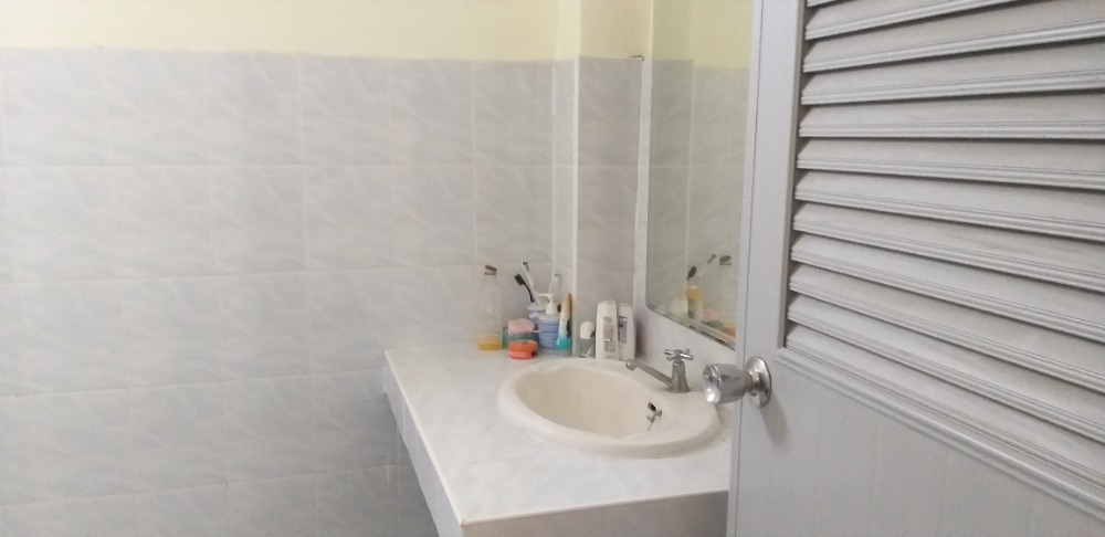 ขายบ้านนครปฐม : ขายบ้านเดี่ยว 178  ตารางวา 2  ชั้น  (สร้างเอง)  ไผ่หูช้าง  บางเลน  นครปฐม73130