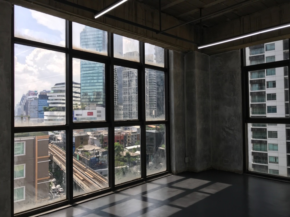 For RentOfficeSukhumvit, Asoke, Thonglor : The TBI building office for rent