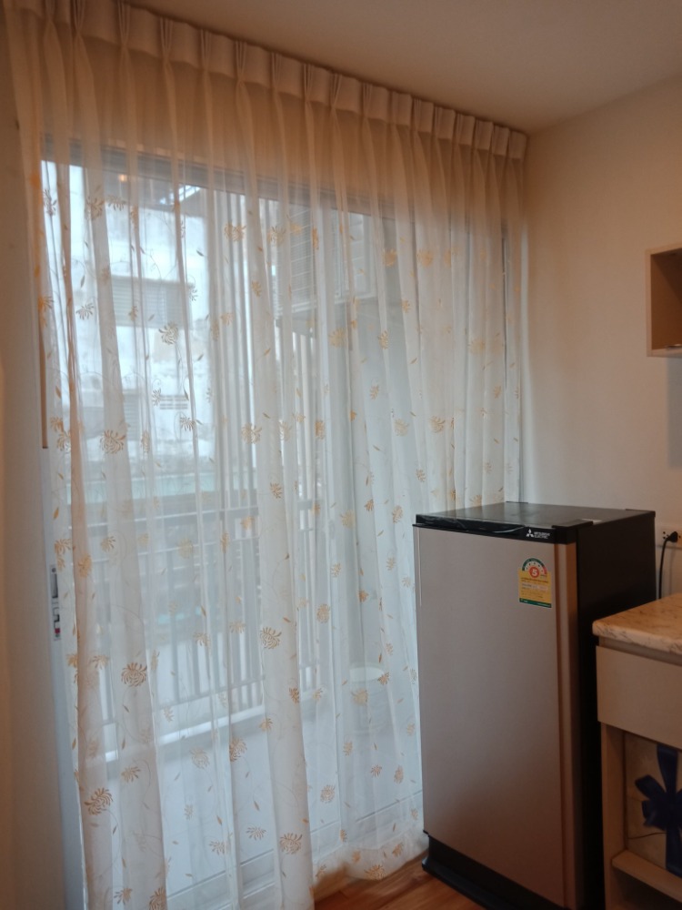 For RentCondoLadkrabang, Suwannaphum Airport : Condo for rent in front of Lat Krabang Industrial Estate, V Condo Lat Krabang (V condo Lat Krabang), Chalong Krung Road, near Lat Krabang Techno In front of Lat Krabang Industrial Estate, front building A2