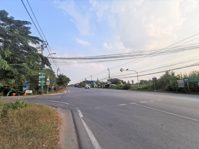 ขายที่ดินพระราม 2 บางขุนเทียน : ขายที่ดินเปล่า 3-2-0 ไร่ ใกล้แยกบางบอน 5 ติดถนน 2 ด้าน ริมถนนเอกชัย 131 กว้าง 57 เมตร