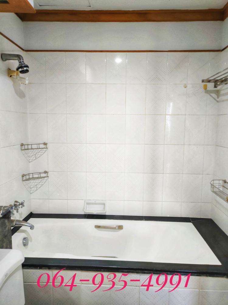 ขายคอนโดวงเวียนใหญ่ เจริญนคร : Hot Price!! Rare item! Baan Chaopraya Condo for sale – 2 bed 88.19 Sqm., Chaopraya River view, nearby ICONSIAM, BTS Khlong San (Golden Line) – 9.50 MB