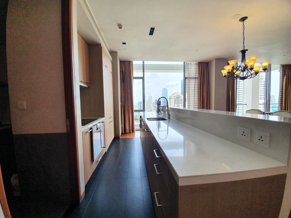 ให้เช่าคอนโดสาทร นราธิวาส : 3 Bedroom at Sukhothai Residence