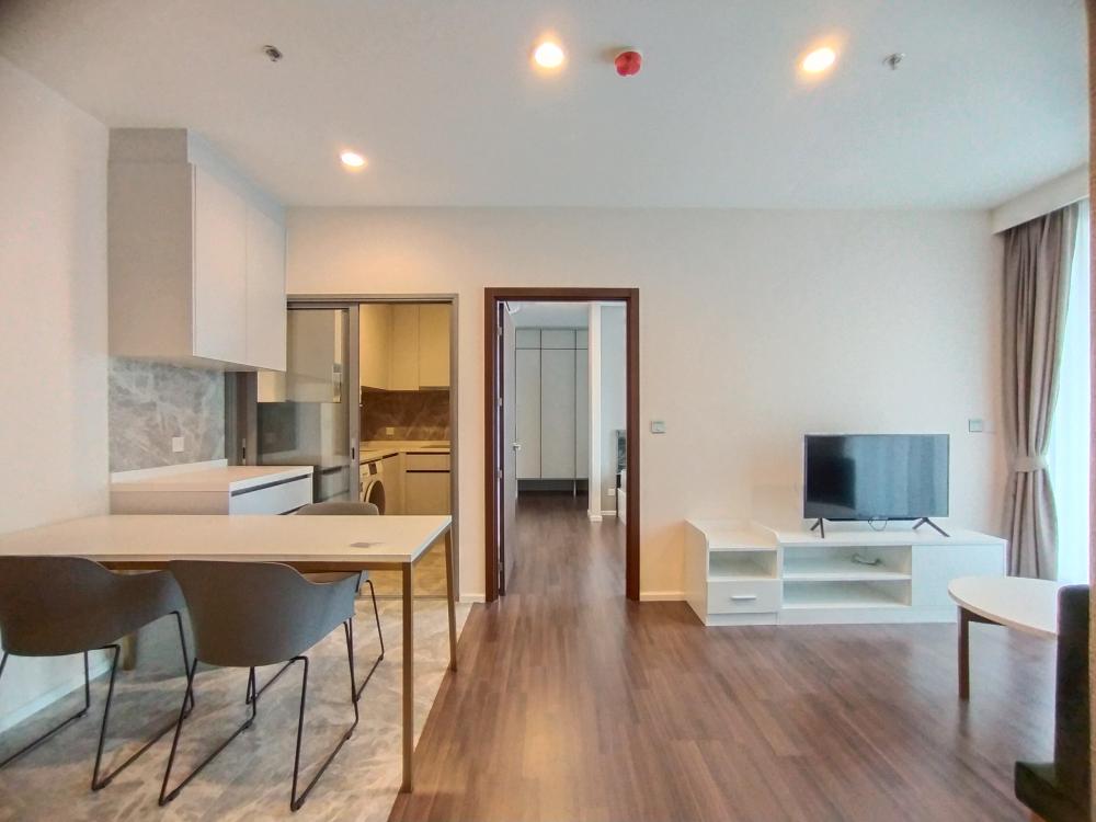 ให้เช่าคอนโดอ่อนนุช อุดมสุข : 🌇2b 2b 64sqm. high Floor. Line ID: 0989393917