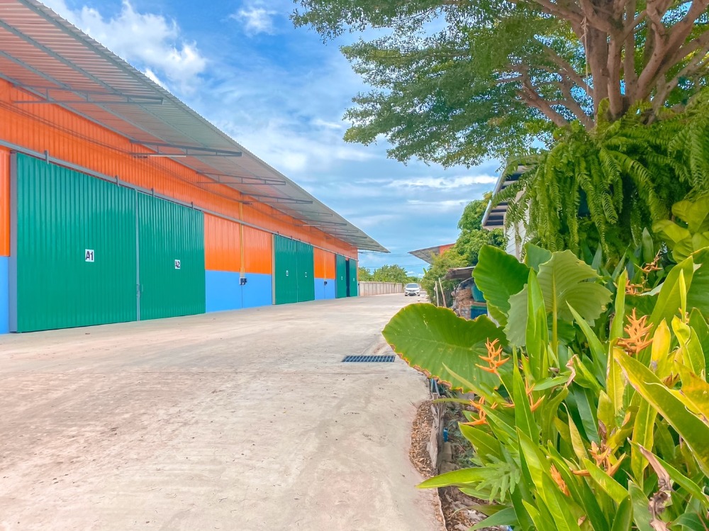 For RentWarehouseNonthaburi, Bang Yai, Bangbuathong : Warehouse for rent / Warehouse for rent, Sai Noi-Salaya Road, Bang Yai District, Nonthaburi Province
