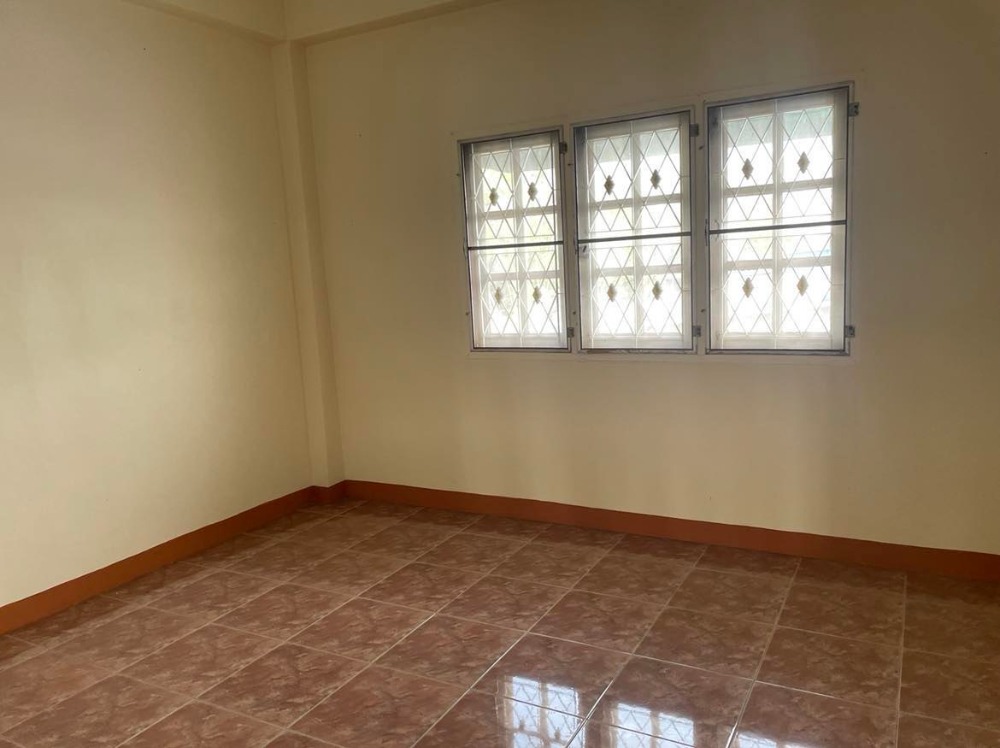 ขายบ้านนครปฐม : ขายบ้านเดี่ยว 178  ตารางวา 2  ชั้น  (สร้างเอง)  ไผ่หูช้าง  บางเลน  นครปฐม73130