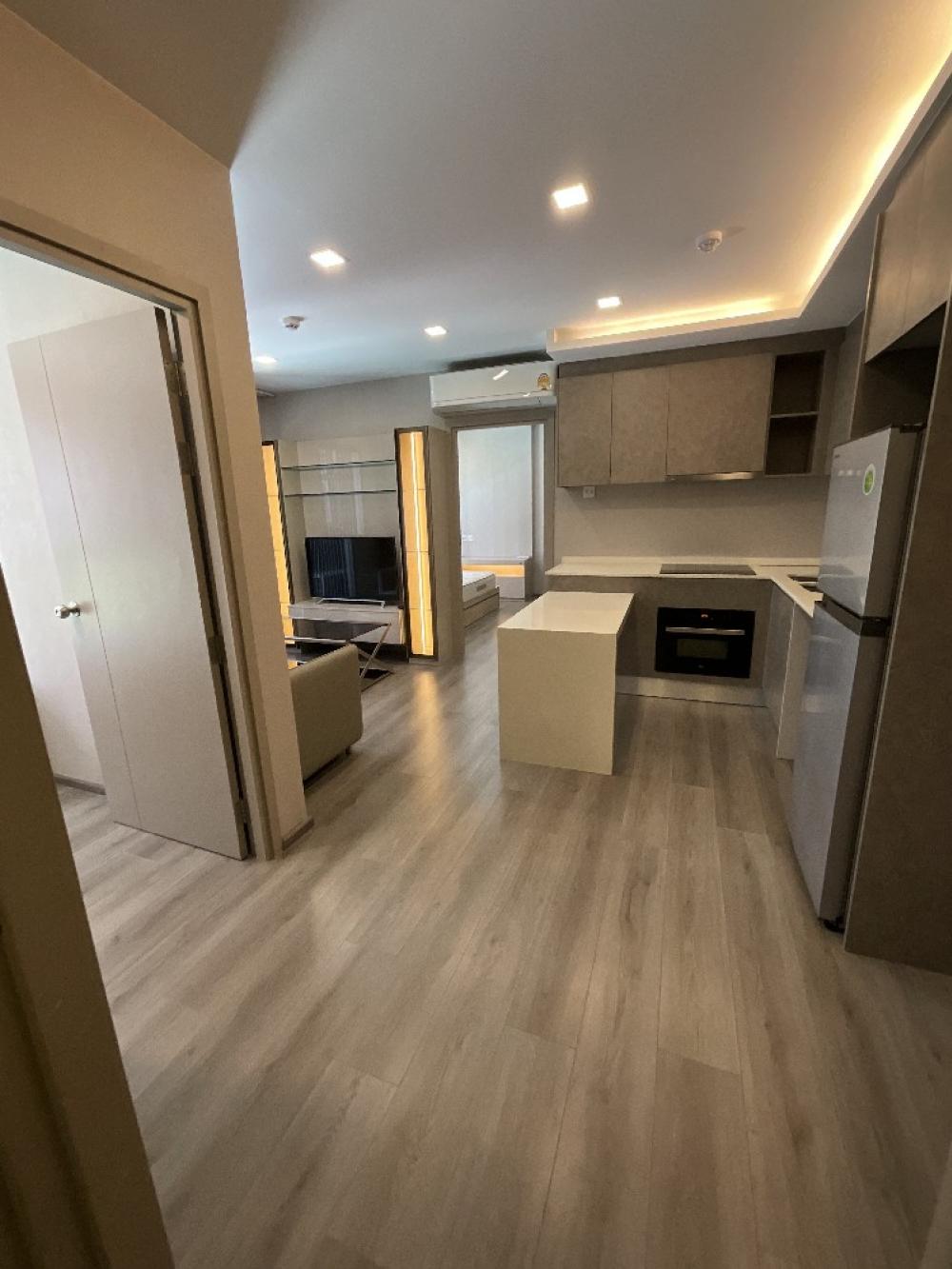 For RentCondoRattanathibet, Sanambinna : The Politant Breeze two bedroom,two bath room face South with swimming pool and Riverview