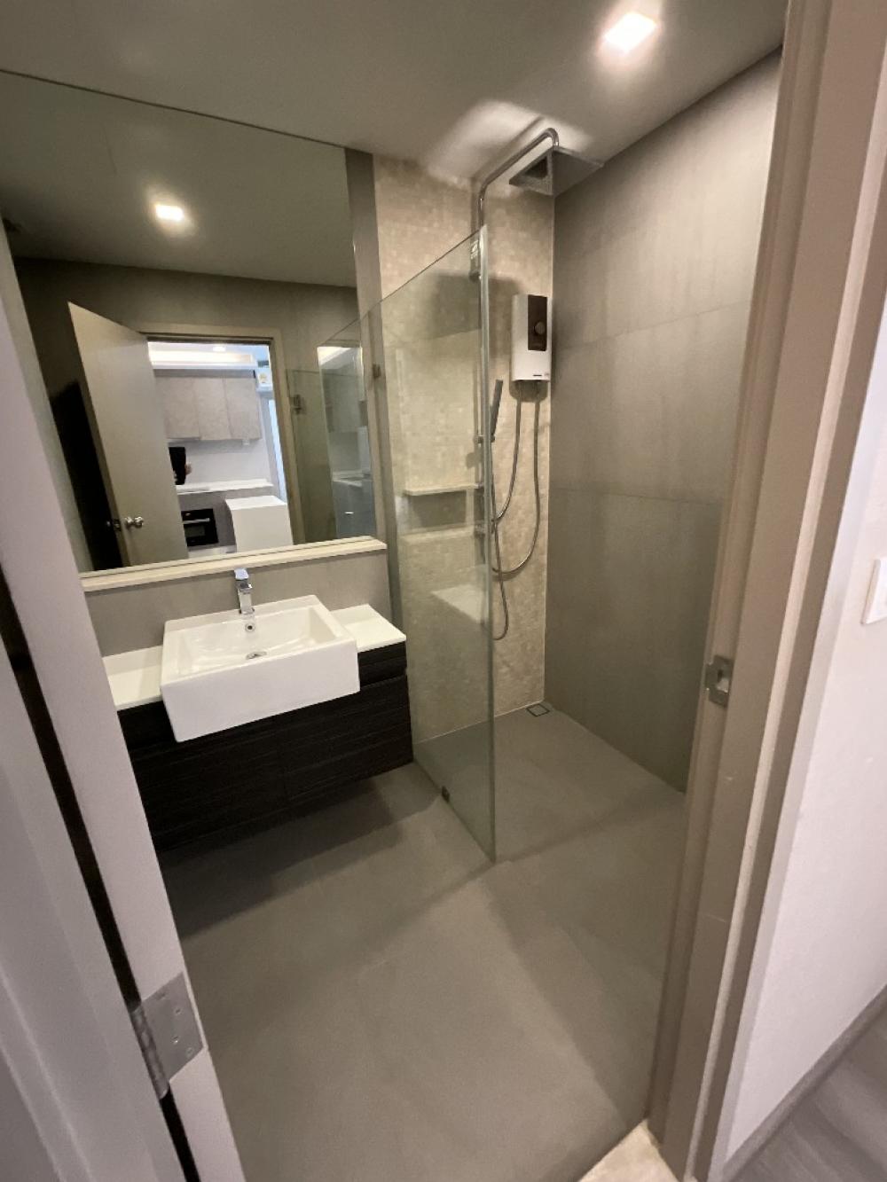 For RentCondoRattanathibet, Sanambinna : The Politant Breeze two bedroom,two bath room face South with swimming pool and Riverview