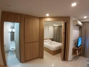 ให้เช่าคอนโดพัทยา บางแสน ชลบุรี สัตหีบ : คอนโดพัทยาให้เช่า ซิตี้ การ์เด้นท์ ทรอปิคาน่า Pool  Access คอนโดพัทยาเหนือ หาดวงศ์อมาตย์ 1ฺ Bed 32.98 ตร.ม. ตกแต่งพร้อมอยู่ ค่าเช่าเดือนละ 13,000 บาท