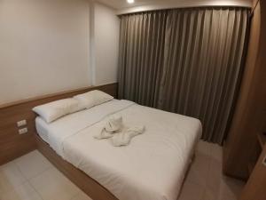 ให้เช่าคอนโดพัทยา บางแสน ชลบุรี สัตหีบ : คอนโดพัทยาให้เช่า ซิตี้ การ์เด้นท์ ทรอปิคาน่า Pool  Access คอนโดพัทยาเหนือ หาดวงศ์อมาตย์ 1ฺ Bed 32.98 ตร.ม. ตกแต่งพร้อมอยู่ ค่าเช่าเดือนละ 13,000 บาท