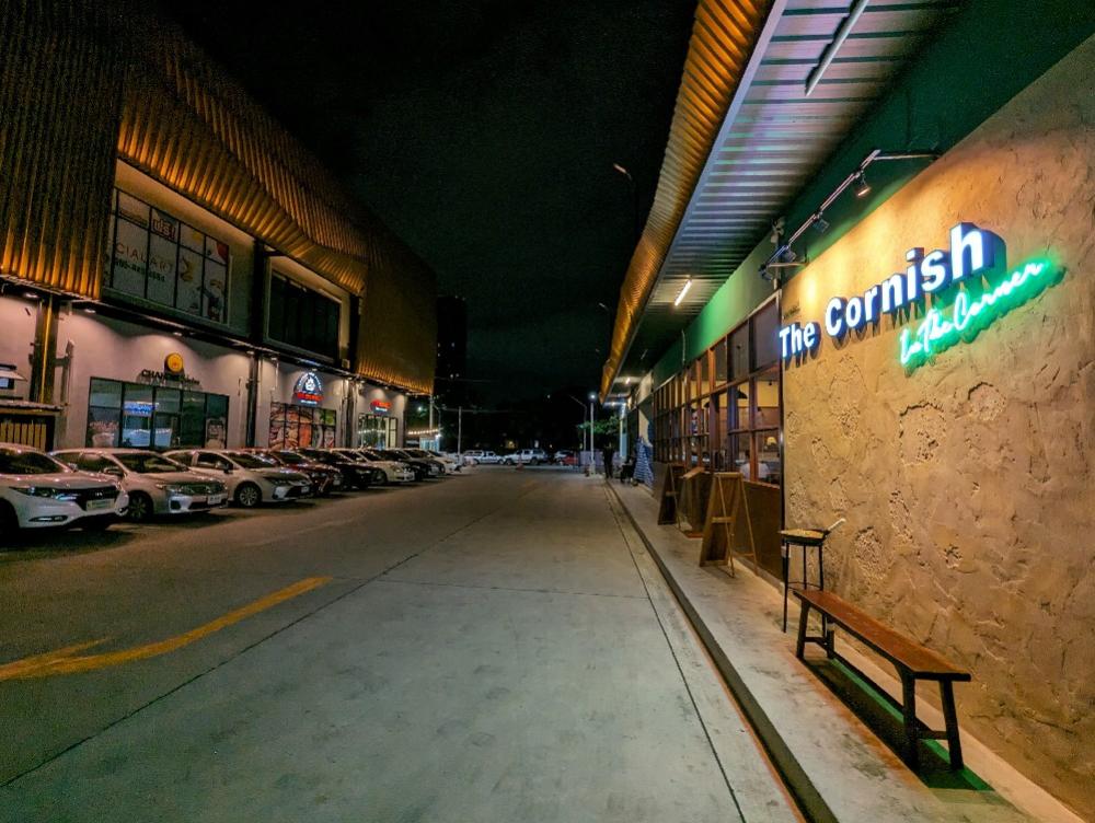 For RentCondoRattanathibet, Sanambinna : The Politant Breeze two bedroom,two bath room face South with swimming pool and Riverview