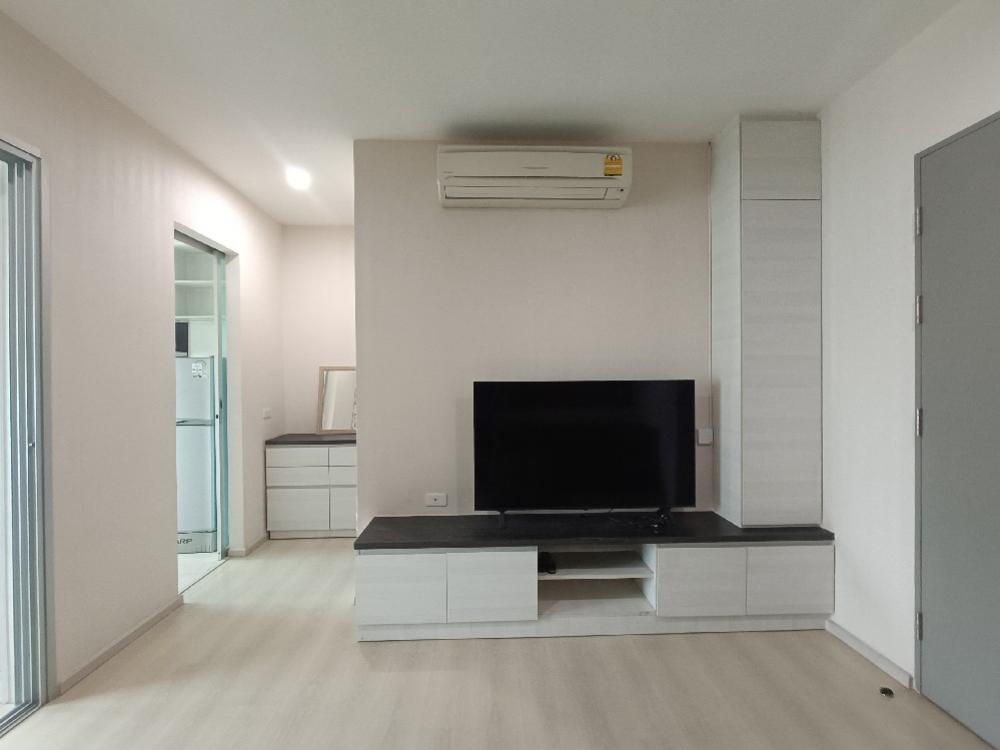 For RentCondoRatchadapisek, Huaikwang, Suttisan : (Niti Sales Department) Life Ratchadaphisek for rent, 1 bedroom, size 39 sq m., price 15,000 baht.