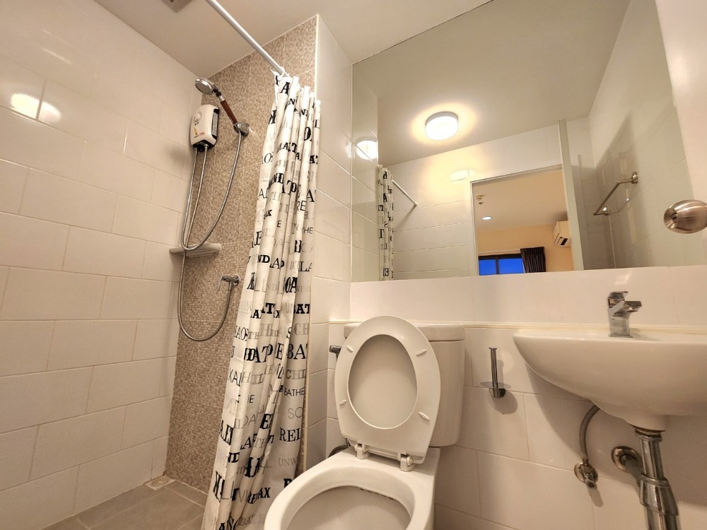 For RentCondoNonthaburi, Bang Yai, Bangbuathong : N117.5 **The most beautiful room** Room available 31 Jan. for rent, Plum Condo Central Station, very beautiful room, exactly as shown in the picture.