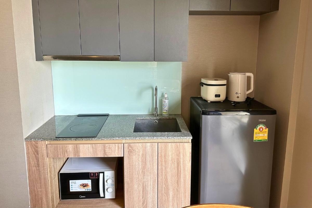 ให้เช่าคอนโดสาทร นราธิวาส : Condo blossom sathorn for rent