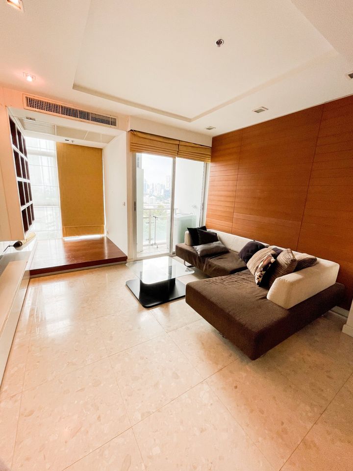 ให้เช่าคอนโดสุขุมวิท อโศก ทองหล่อ : +++เช่าด่วน+++!! ห้องใหญ่ *** Nusasiri Grand Condo Sukhumvit 42, 1 ห้องนอน 82 ตร.ม.