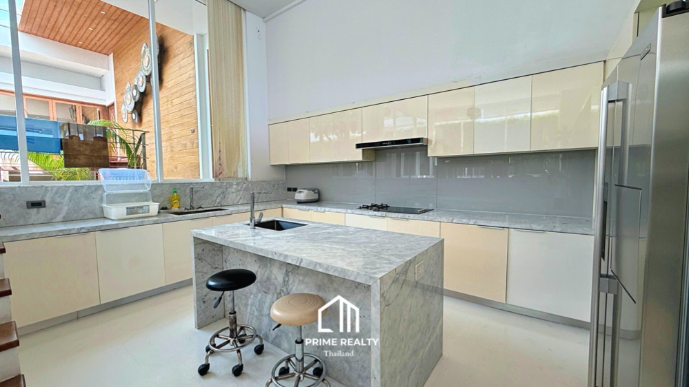 ขายบ้านหัวหิน ประจวบคีรีขันธ์ : บ้านโมเดิร์นติดทะเลหัวหิน