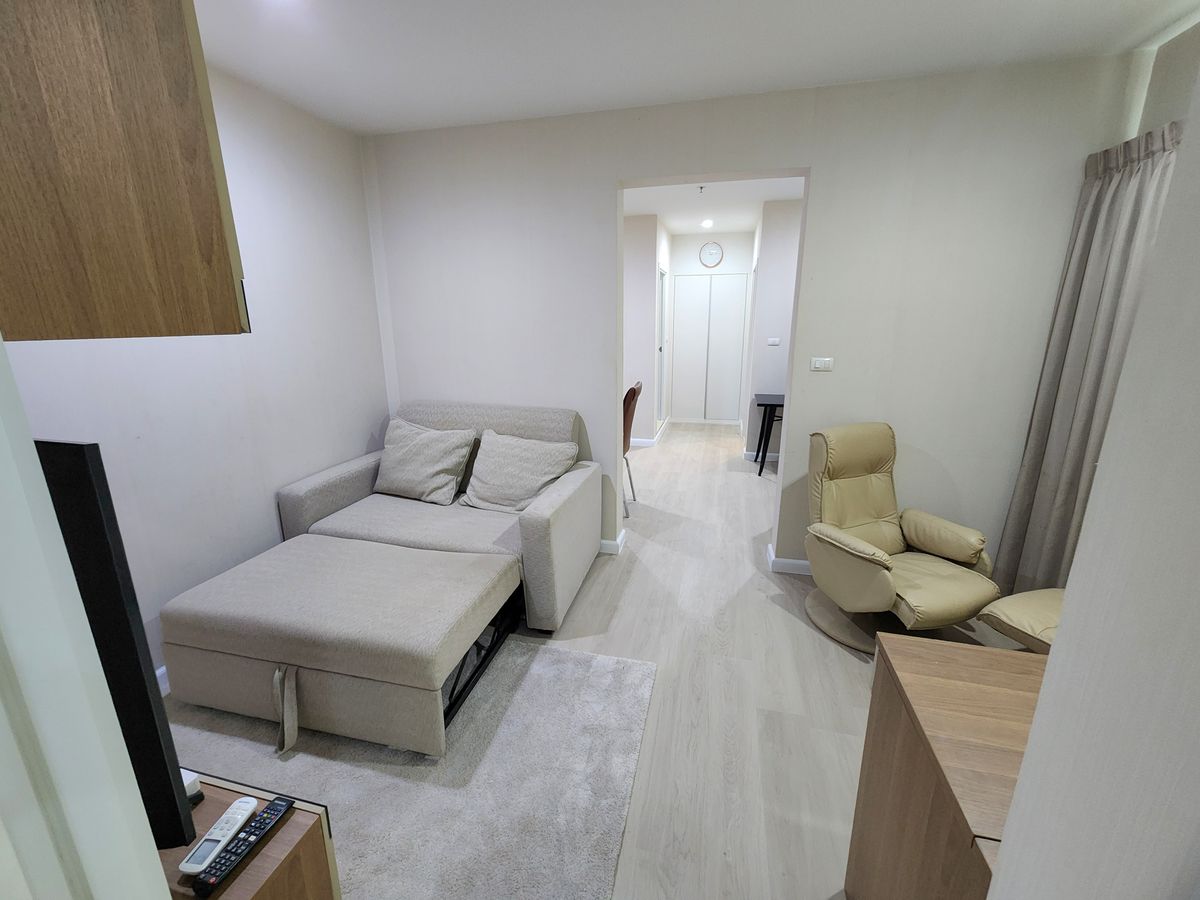 For RentCondoNonthaburi, Bang Yai, Bangbuathong : Condition is as shown in the cover photo** Price can be negotiated!! There is a washing machine. and water filter** 2 bedroom room for rent with very complete items, Plum Condo Central Station Phase 1, the owner is very kind!!