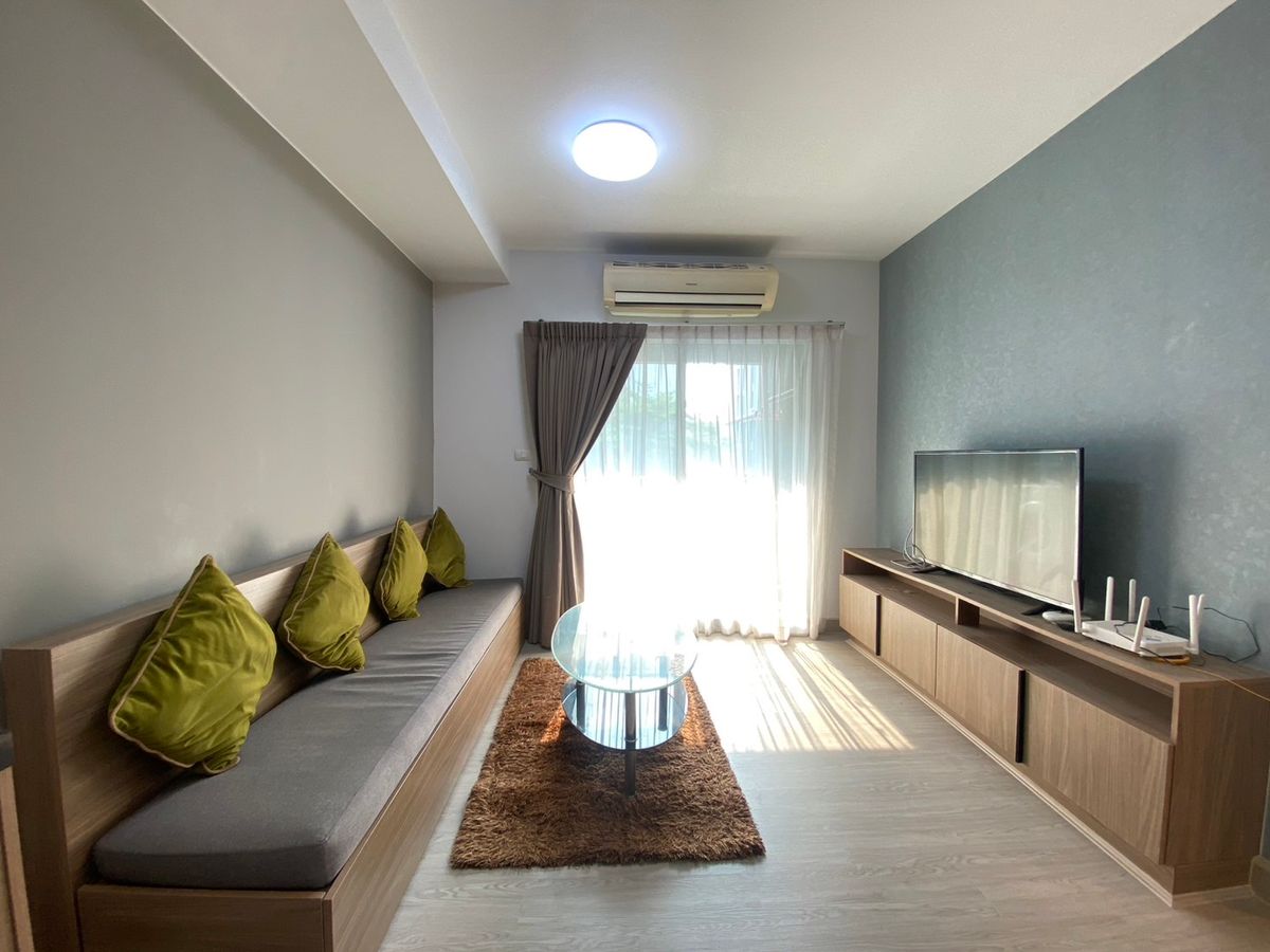 For RentCondoKasetsart, Ratchayothin : For rent 2 bedrooms, garden view, Chapter One The Campus Kaset, Chapter One The Campus Kaset, near Kasetsart University, Bangkhen, only 200 meters and near BTS Sanam Khen Station, only 100 meters.