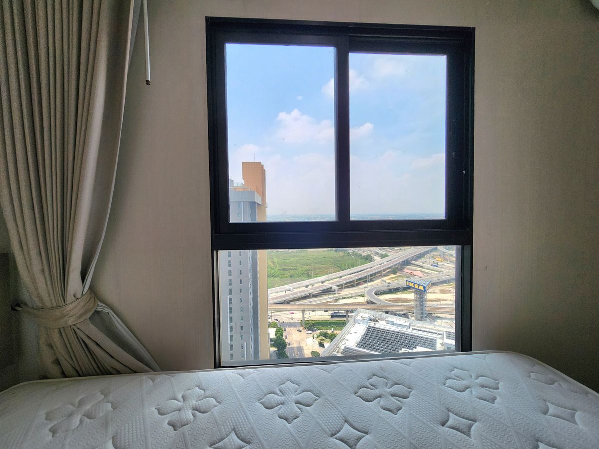 For RentCondoNonthaburi, Bang Yai, Bangbuathong : Condition is as shown in the cover photo** Price can be negotiated!! There is a washing machine. and water filter** 2 bedroom room for rent with very complete items, Plum Condo Central Station Phase 1, the owner is very kind!!
