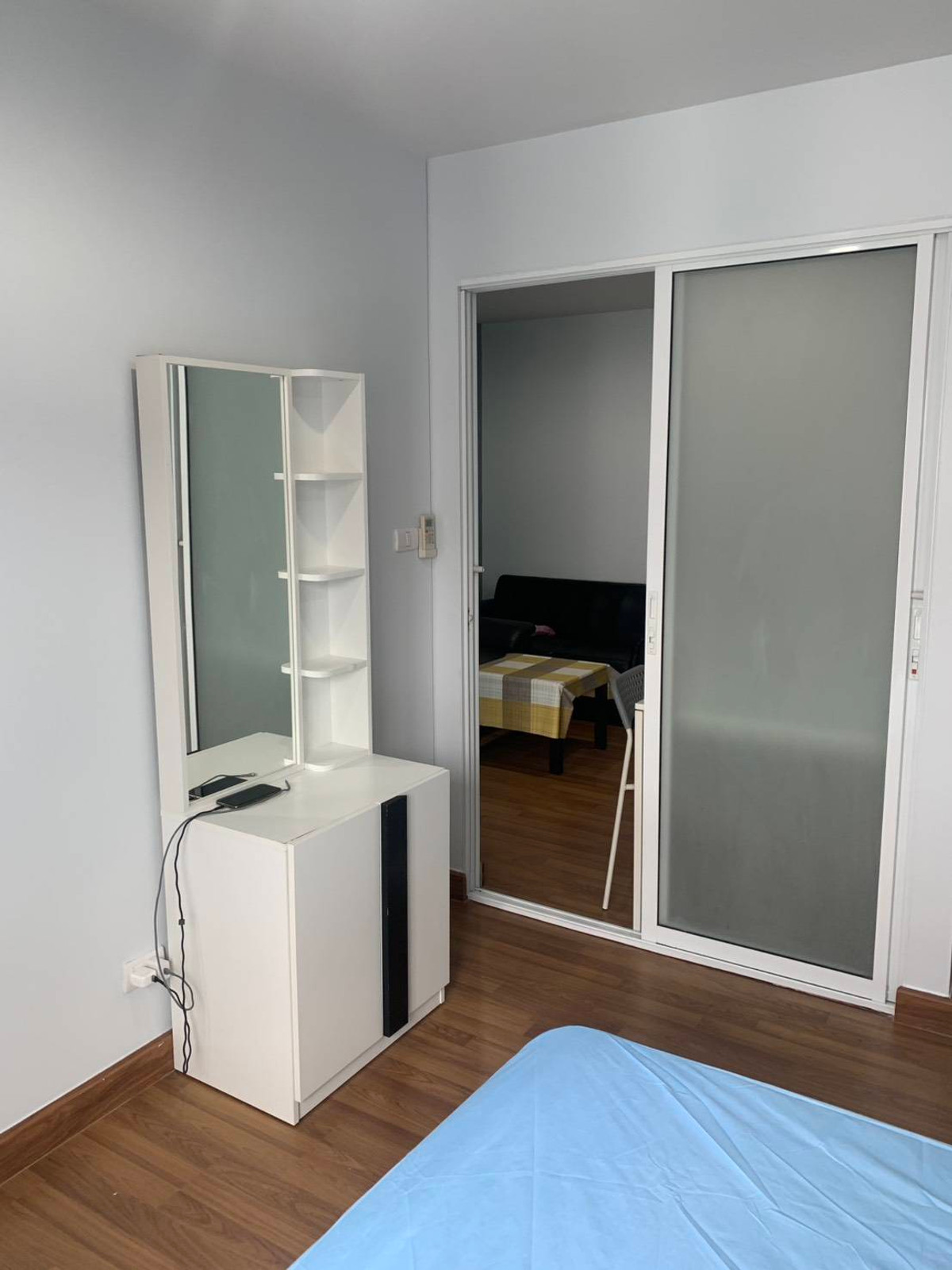 For RentCondoRama5, Ratchapruek, Bangkruai : ** Condo for rent, Regent Home Tiwanon Phase 25, price 7,000 baht.