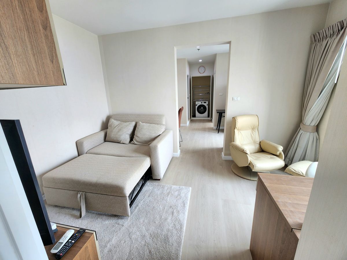 For RentCondoNonthaburi, Bang Yai, Bangbuathong : Condition is as shown in the cover photo** Price can be negotiated!! There is a washing machine. and water filter** 2 bedroom room for rent with very complete items, Plum Condo Central Station Phase 1, the owner is very kind!!