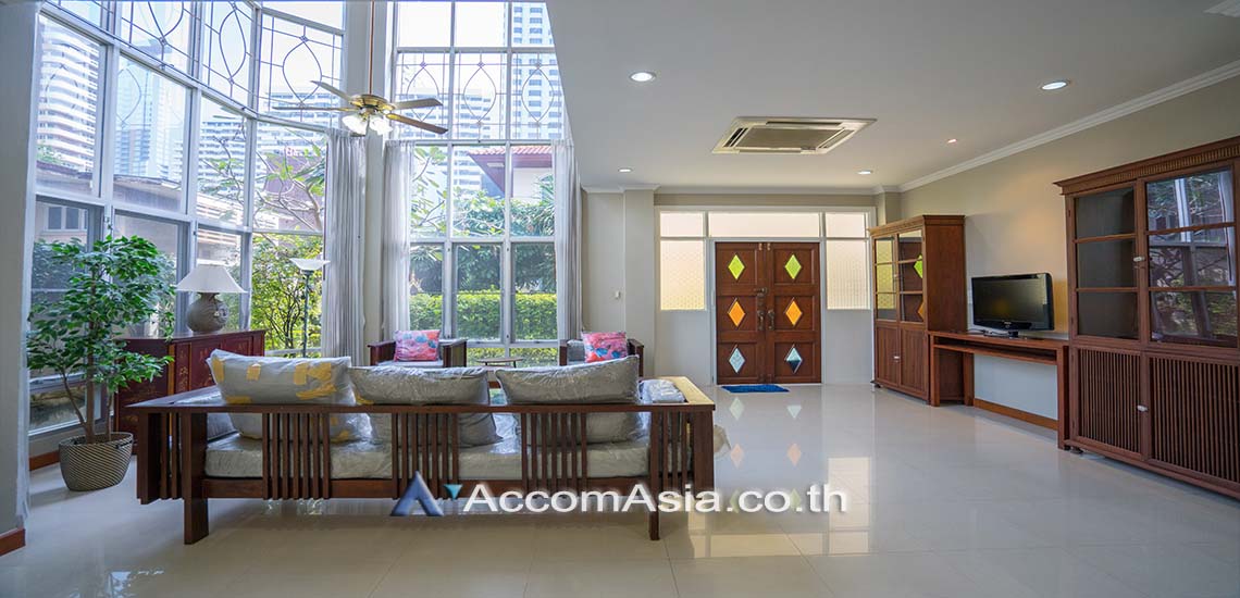 ให้เช่าบ้านสุขุมวิท อโศก ทองหล่อ : 🔼🔽 AccomA Garden View, Double High Ceiling, Pet-friendly | 5 Beds House for Rent in Sukhumvit,  BTS Nana