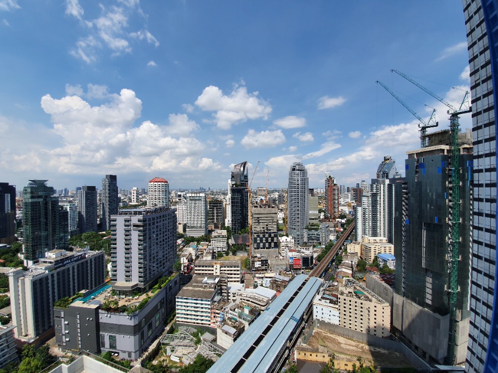 ให้เช่าคอนโดสุขุมวิท อโศก ทองหล่อ : Noble Remix Thonglor BTS โนเบิล รีมิกซ์ สุขุมวิท 36 ติด บีทีเอส ทองหล่อ