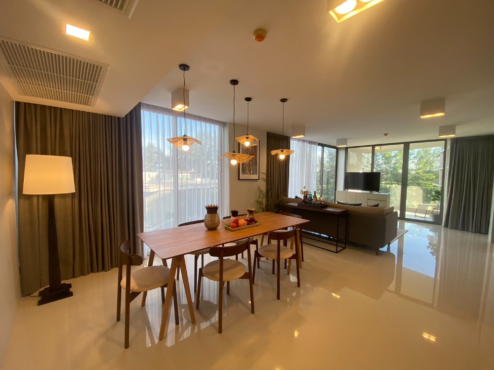 For RentCondoHuahin, Prachuap Khiri Khan, Pran Buri : Condo for sale and rent, Hua Hin Beach, 3 bedrooms/bath, next to golf course.