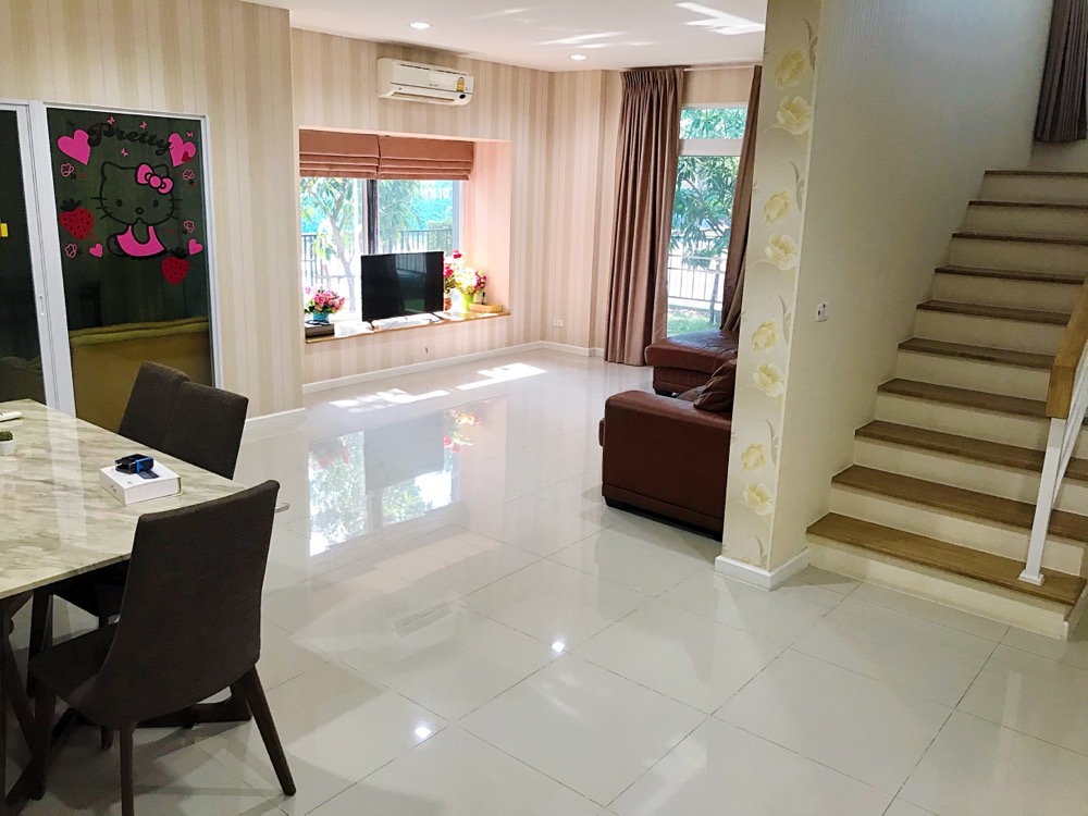 ให้เช่าบ้านพระราม 5 ราชพฤกษ์ บางกรวย : ให้เช่าบ้านใหม่โครงการ CASA waterside เฟอร์นิเจอร์ครบ หิ้วกระเป๋าอยู่ได้เลย